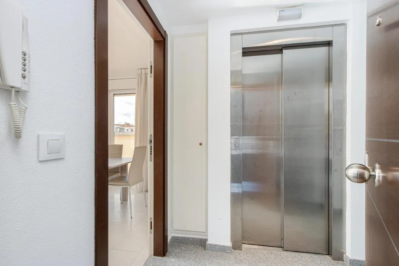 Apart-Rent Apartment Francesc Macia Penthouse 2000 Roses