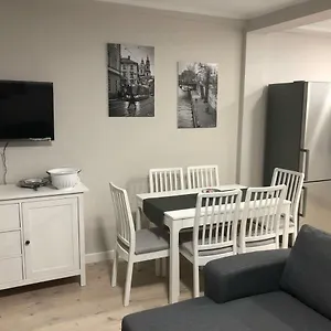 https://corazon-de-triana.es-andalucia.com